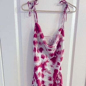 Q + A ombré pink tie dye crowl neck mini dress